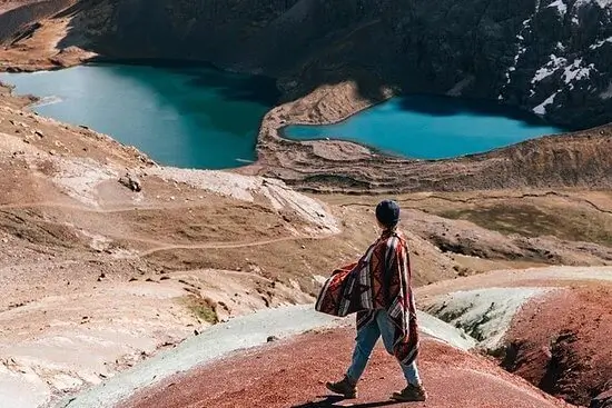 Tour delle 7 lagune di Ausangate